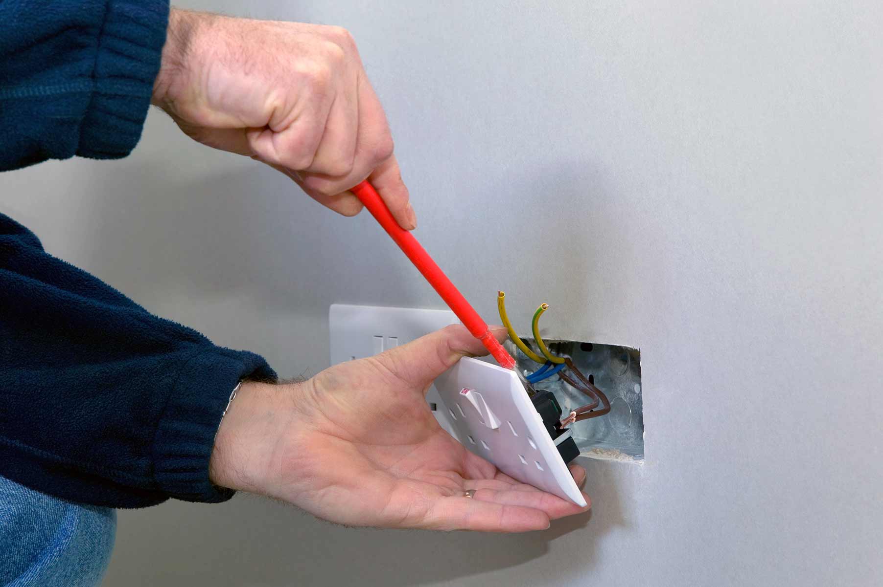 Our electricians can install plug sockets for domestic and commercial proeprties in North Ealing and the local area. 